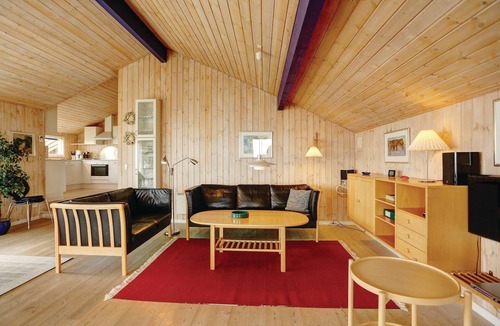 Sandkaas House | Awesome home in Allinge with sauna