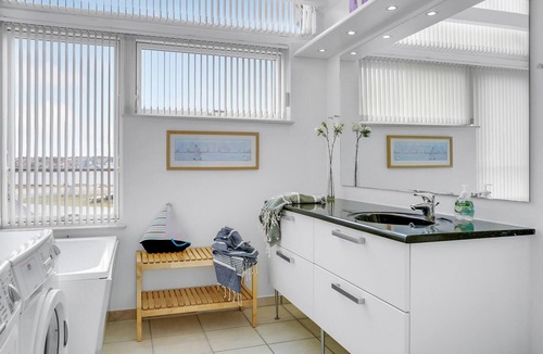 Assens House | Awesome home in Assens