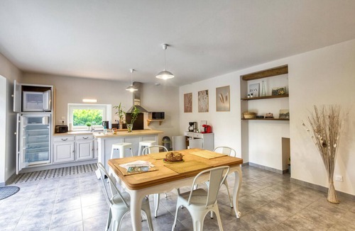 Baraqueville House | Awesome home in Baraqueville with WiFi