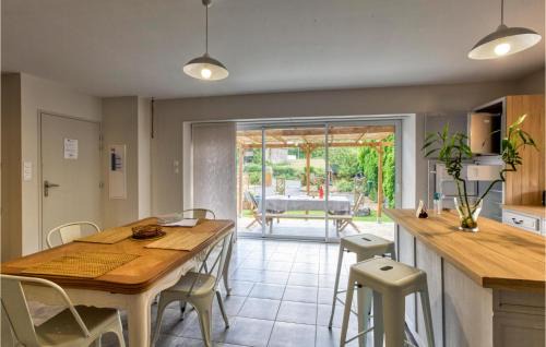 Baraqueville House | Awesome Home In Baraqueville With Wifi