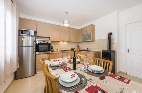 Tinj House | Awesome home in Biograd