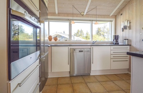 Blavand House | Awesome home in Blåvand with sauna