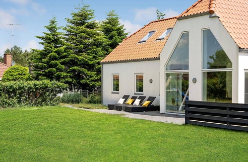 Ho House | Awesome home in Blåvand with sauna