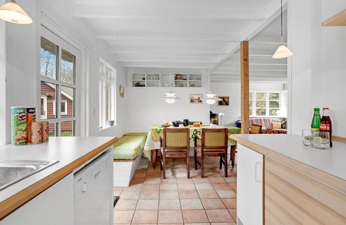 Bogense House | Awesome home in Bogense with kitchen