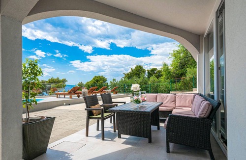 Brela House | Awesome home in Brela