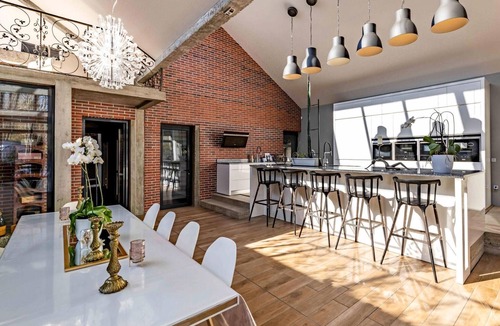 Seine-et-Marne House | Awesome home in Breuillet with sauna