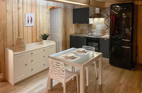 Seine-et-Marne House | Awesome home in Breuillet with sauna