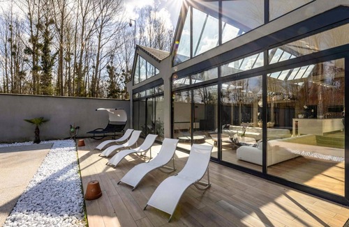 Seine-et-Marne House | Awesome home in Breuillet with sauna