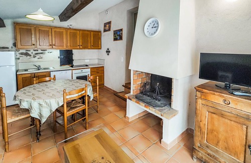 Cabrerolles House | Awesome home in Cabrerolles