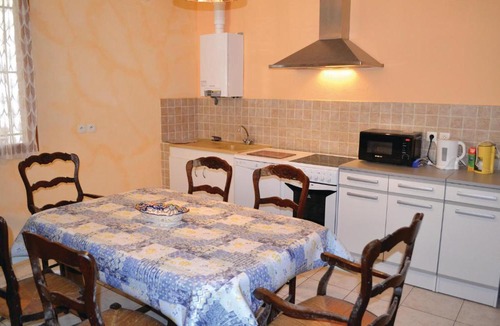 Canals House | Awesome home in Canals w/ 2 Bedrooms