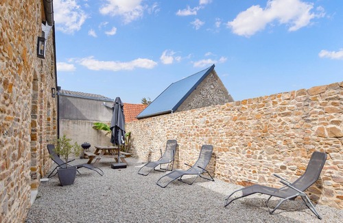 Creances House | Awesome home in CREANCES with WiFi