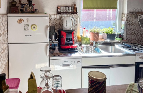 Crni Lug House | Awesome home in Crni Lug with WiFi