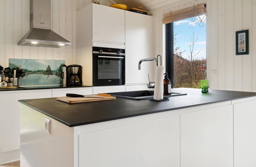 Dannemare House | Awesome home in Dannemare with kitchen