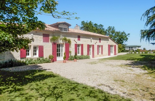 Doulezon House | Awesome home in Doulezon