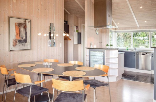 Handrup Strand House | Awesome home in Ebeltoft with house sea view