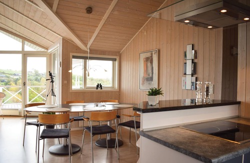 Handrup Strand House | Awesome home in Ebeltoft with house sea view
