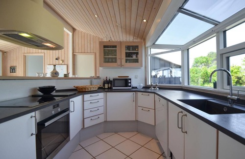 Øer Strand House | Awesome home in Ebeltoft with WiFi