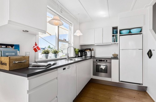 Øer Strand House | Awesome home in Ebeltoft with sauna