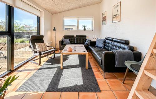 Vibæk Strand House | Awesome Home In Ebeltoft With Sauna