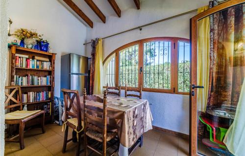 Els Poblets House | Awesome Home In Els Poblets With Wifi