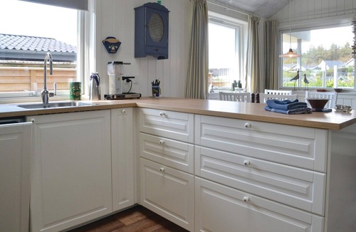 Sjaelborg House | Awesome home in Esbjerg V with WiFi