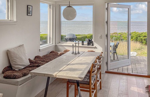 Hjerting House | Awesome home in Esbjerg V with WiFi