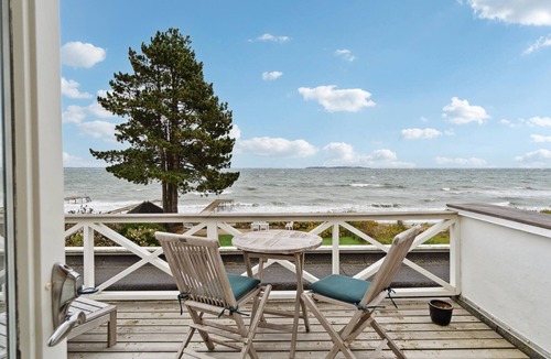 Espergaerde House | Awesome home in Espergærde