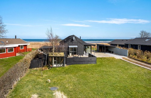 Nordstrand House | Awesome home in Frederikshavn