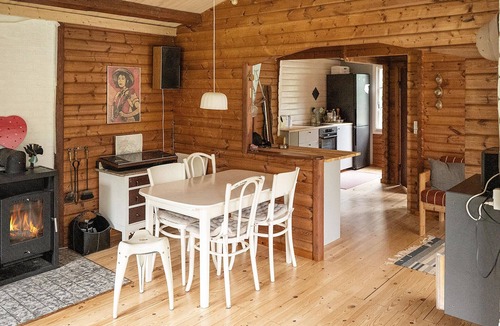 Asserbo House | Awesome home in Frederiksværk with WiFi