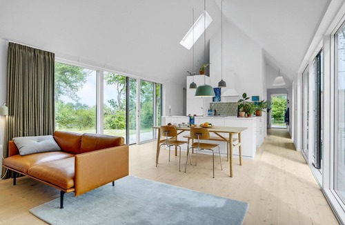 Faarevejle House | Awesome home in Fårevejle with kitchen