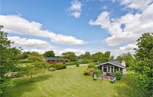 Hvalpsund House | Awesome Home In Farsø With Wifi