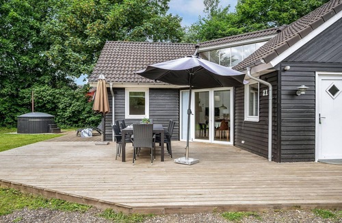 Farvang House | Awesome home in Fårvang with sauna