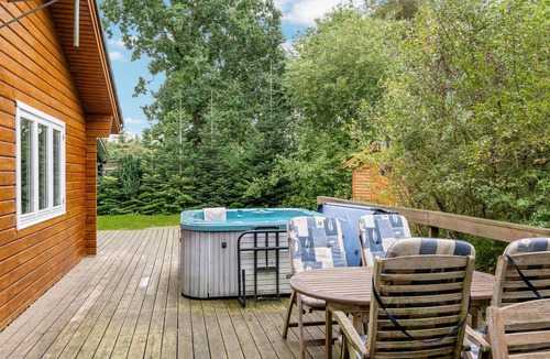 Farvang House | Awesome home in Fårvang with sauna