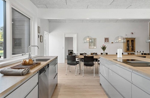 Farvang House | Awesome home in Fårvang with sauna