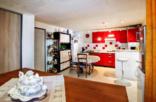 Flacheres House | Awesome home in Flacheres