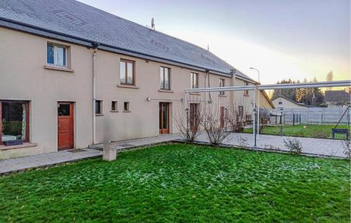 Maubert-Fontaine House | Awesome Home In Maubert-Fontaine With Sauna