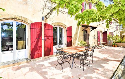 Pont-Saint-Esprit House | Awesome Home In Pont-Saint-Esprit
