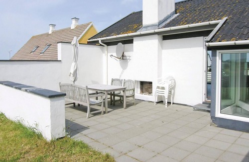 Lild Strand House | Awesome home in Frøstrup with sauna