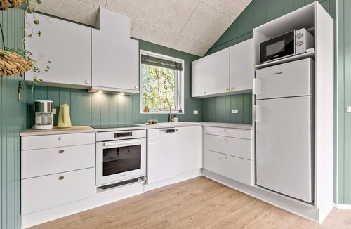 Skygge House | Awesome home in Give with WiFi