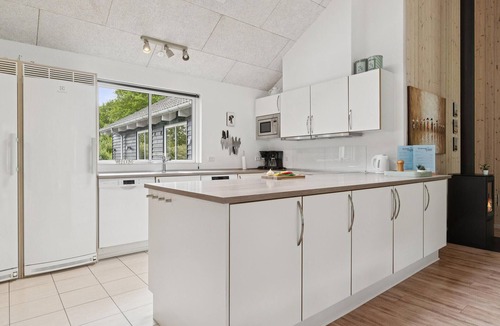 Fjellerup Strand House | Awesome home in Glesborg with sauna