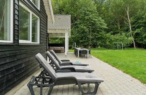 Fjellerup Strand House | Awesome home in Glesborg with sauna