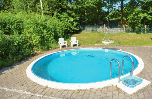 Glesborg House | Awesome home in Glesborg with sauna