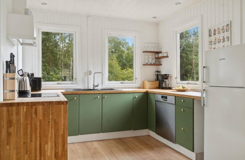 Glesborg House | Awesome home in Glesborg with WiFi