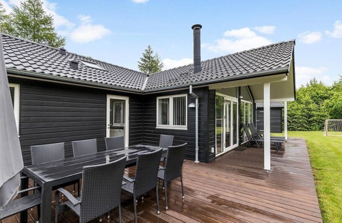 Fjellerup House | Awesome home in Glesborg with sauna