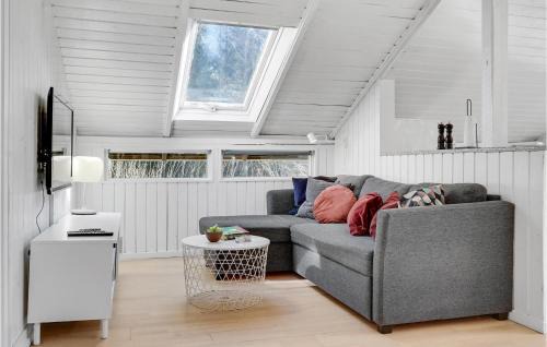Glesborg House | Awesome Home In Glesborg With Sauna