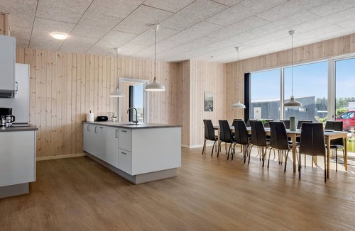Grenaa House | Awesome home in Grenaa with sauna