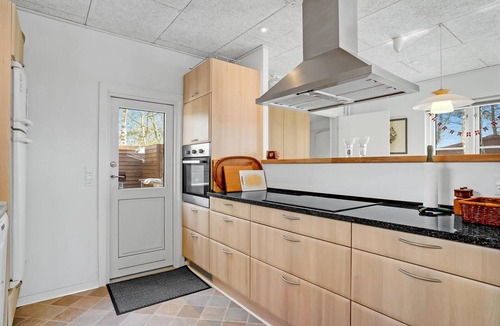Brydegaard House | Awesome home in Haarby with WiFi