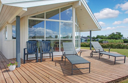 Flovt Strand House | Awesome home in Haderslev with WiFi
