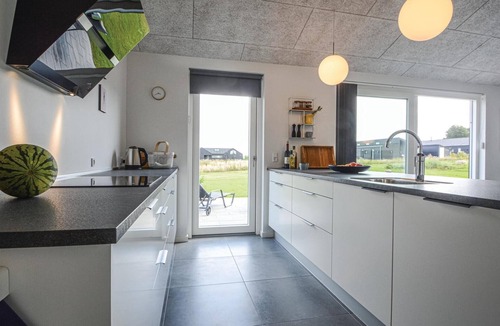 Kelstrup House | Awesome home in Haderslev with kitchen