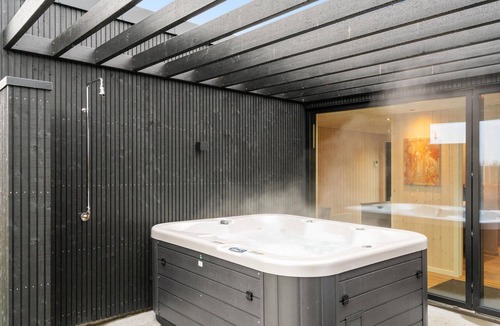 Flovt Strand House | Awesome home in Haderslev with sauna
